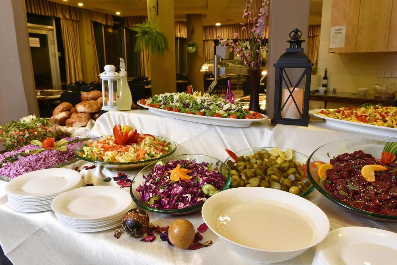 Pearl Of The Valley Hotel Kfar Tavor Екстер'єр фото