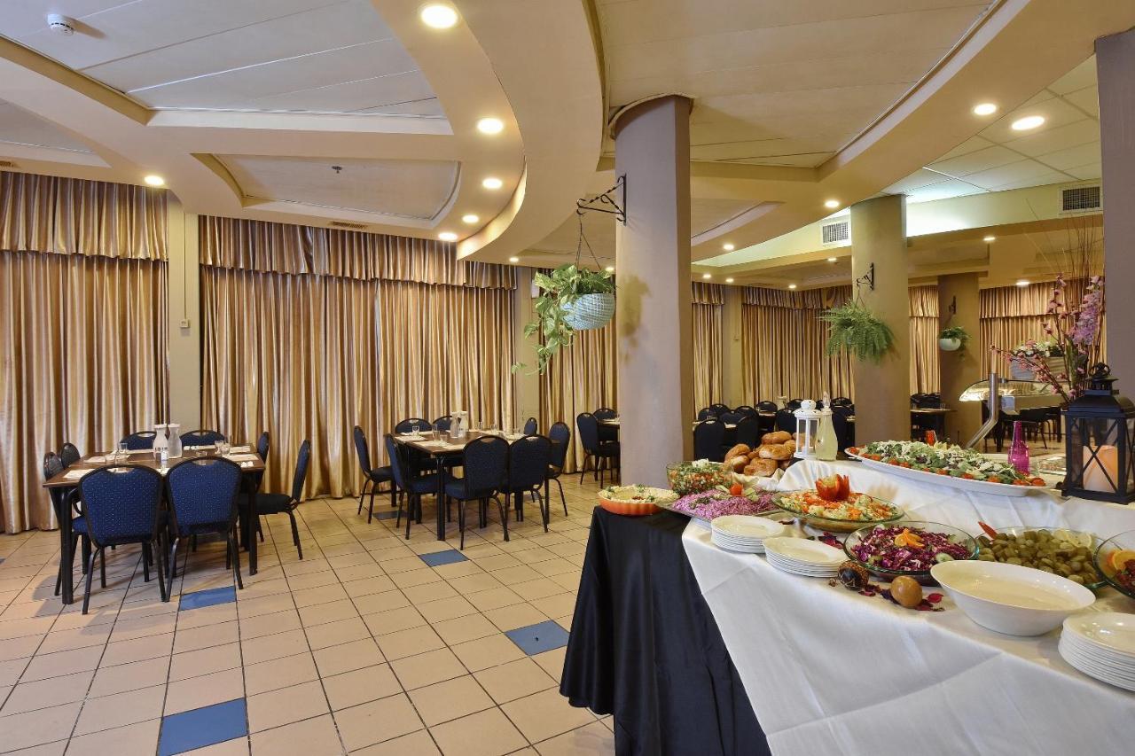 Pearl Of The Valley Hotel Kfar Tavor Екстер'єр фото